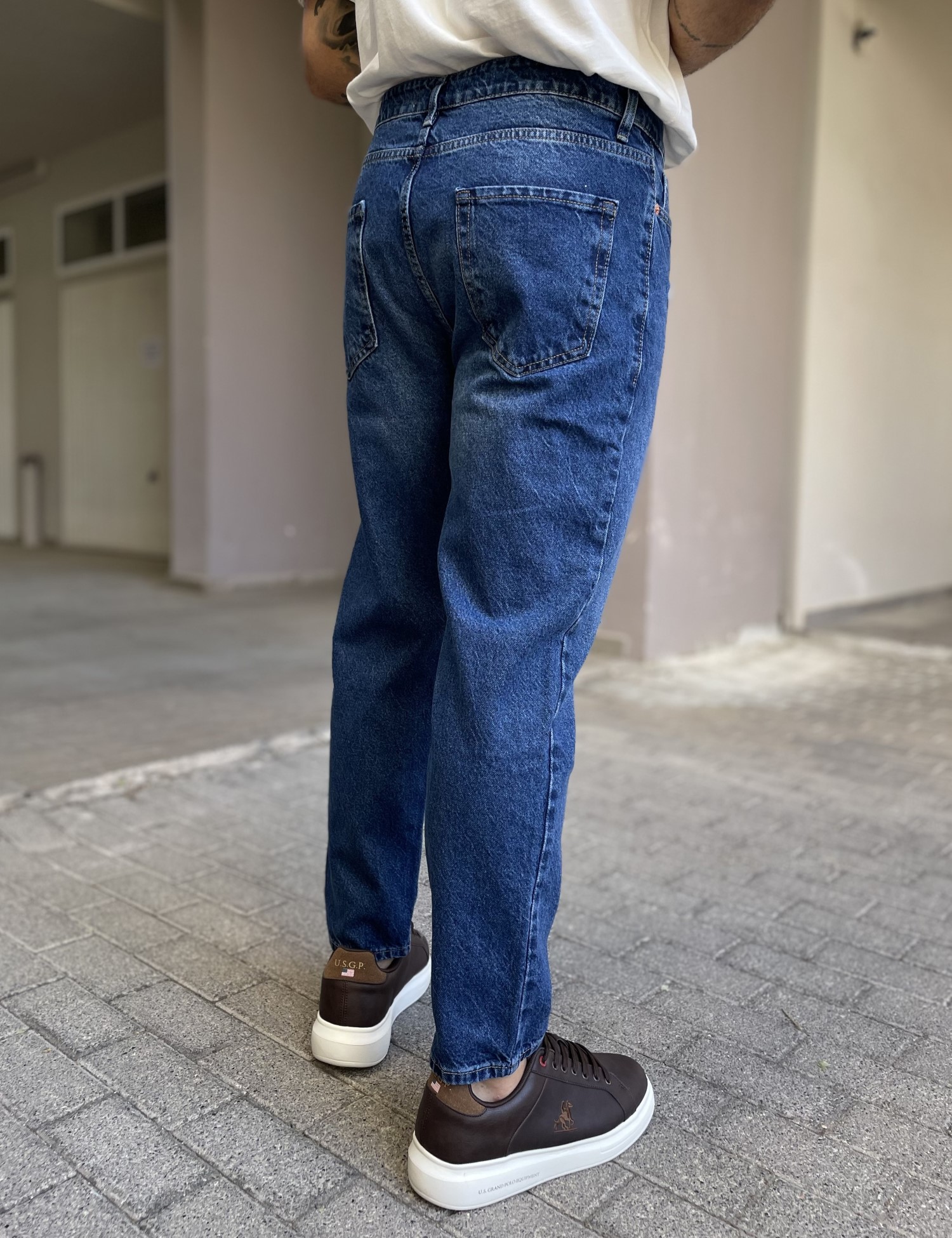 Ανδρικό μπλε ξεβαμμένο loose τζιν πεντάτσεπο με φθορές WE2987 φωτογραφία